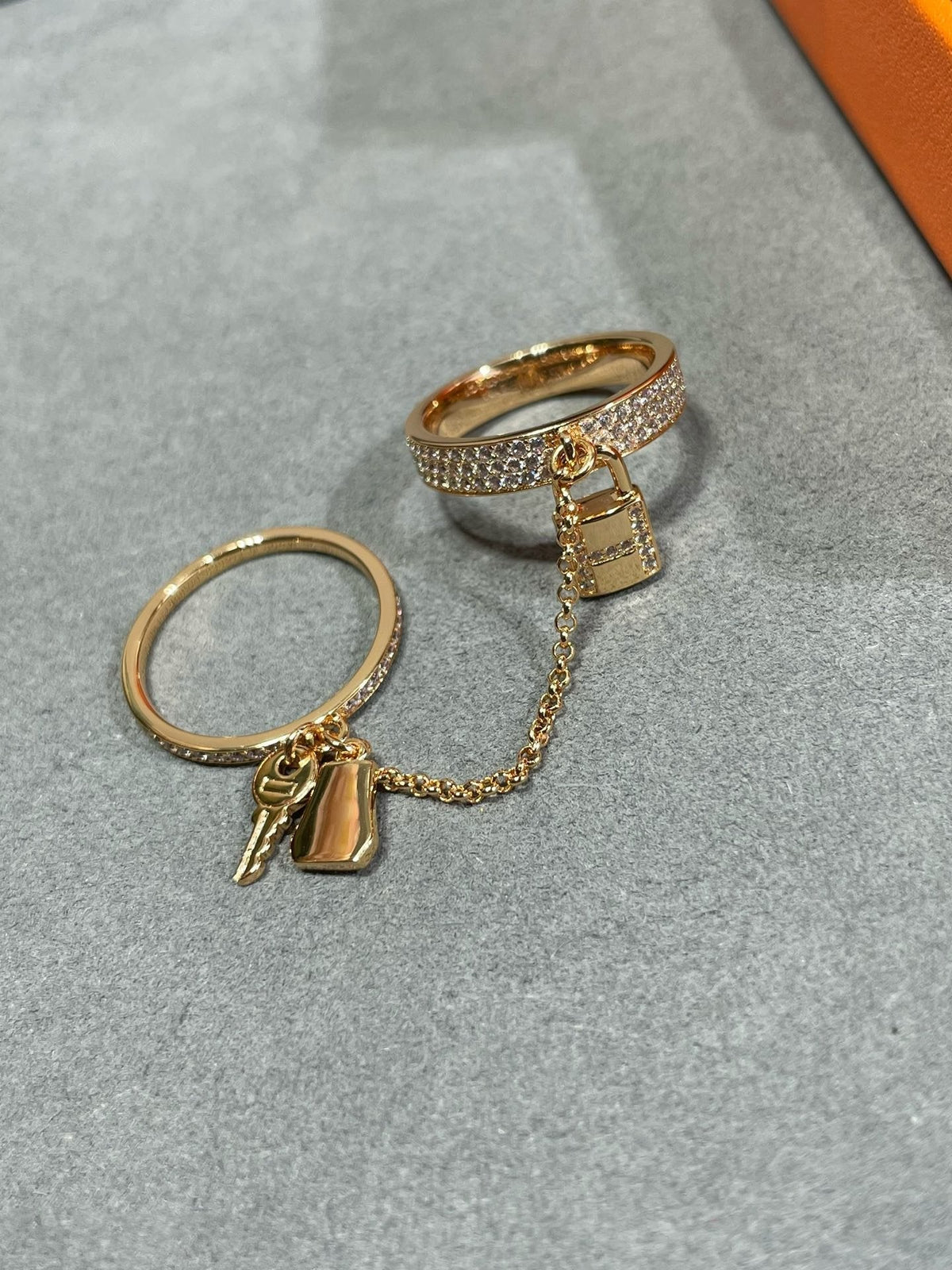 [⭐DORISW] HM KELLY CLOCHETTE DOUBLE RING IN  WITH DIAMONDS