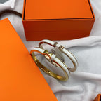 [⭐DORISW] CLASSIC HM CLIC WHITE 8MM ENAMEL BRACELET