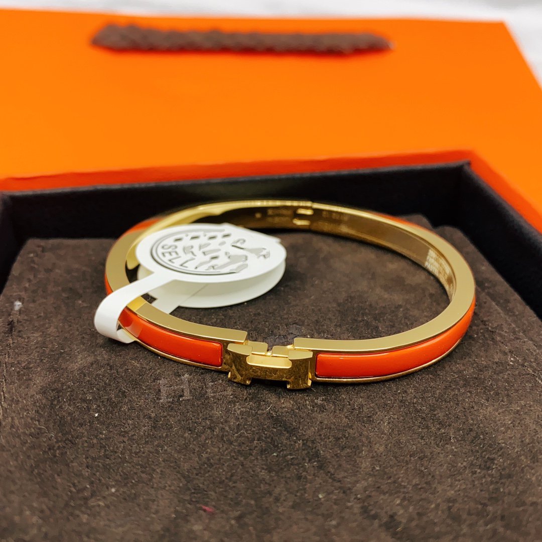 [⭐DORISW] CLASSIC HM CLIC RED 8MM ENAMEL BRACELET