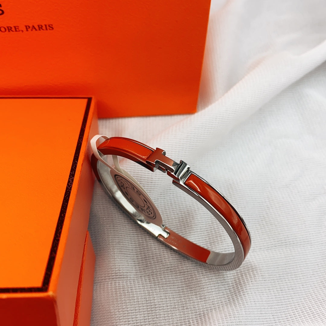 [⭐DORISW] CLASSIC HM CLIC RED 8MM ENAMEL BRACELET
