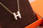 {
"⭐DORISW": "HM CLIC YELLOW ENAMEL GOLD NECKLACE"
}