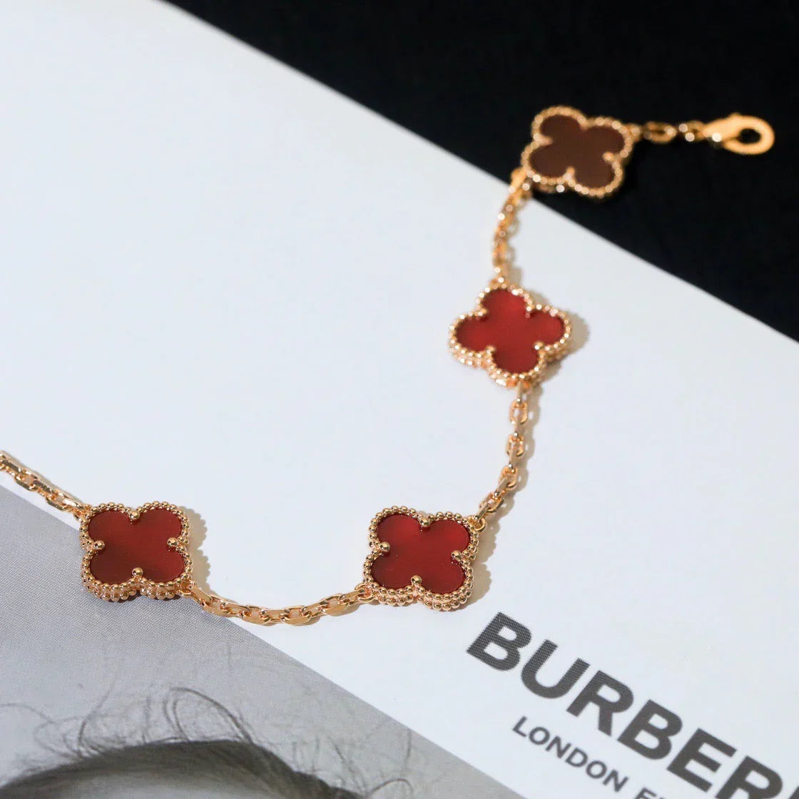 [[⭐DORISW] ]New  CLOVER 5 MOTIF RED CORNELIAN BRACELET COLLECTION