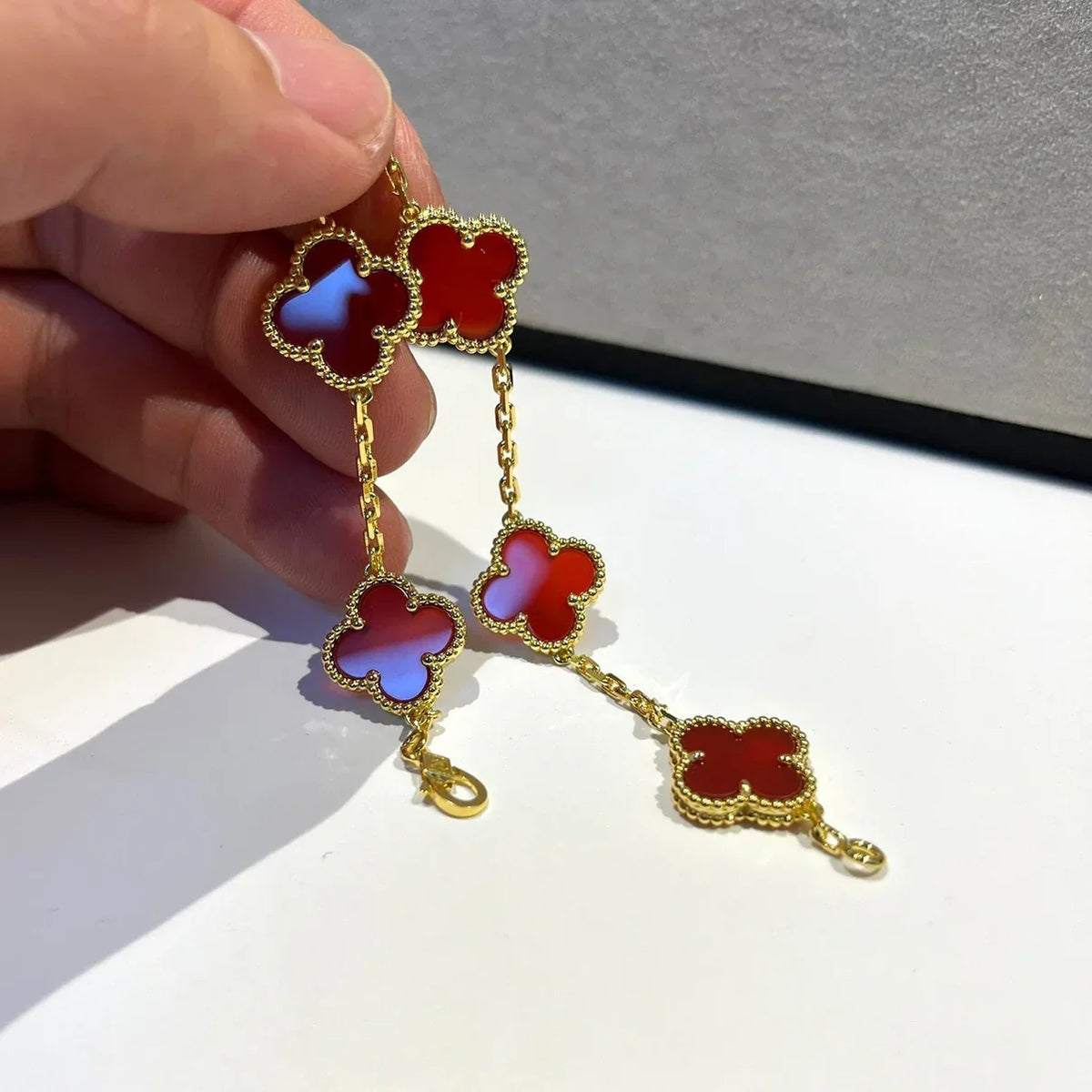 [[⭐DORISW] ]New  CLOVER 5 MOTIF RED CORNELIAN BRACELET COLLECTION
