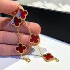 [[⭐DORISW] ]NEUE KOLLEKTION: CLOVER ARMBAND MIT 5 MOTIVEN IN ROTEM KARNELIAN