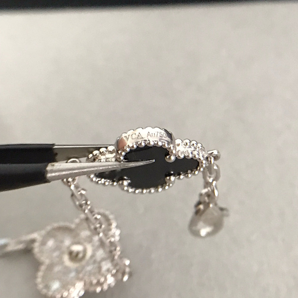 [[⭐DORISW] ]新登場 クローバー 5モチーフ オニキスブレスレットコレクション