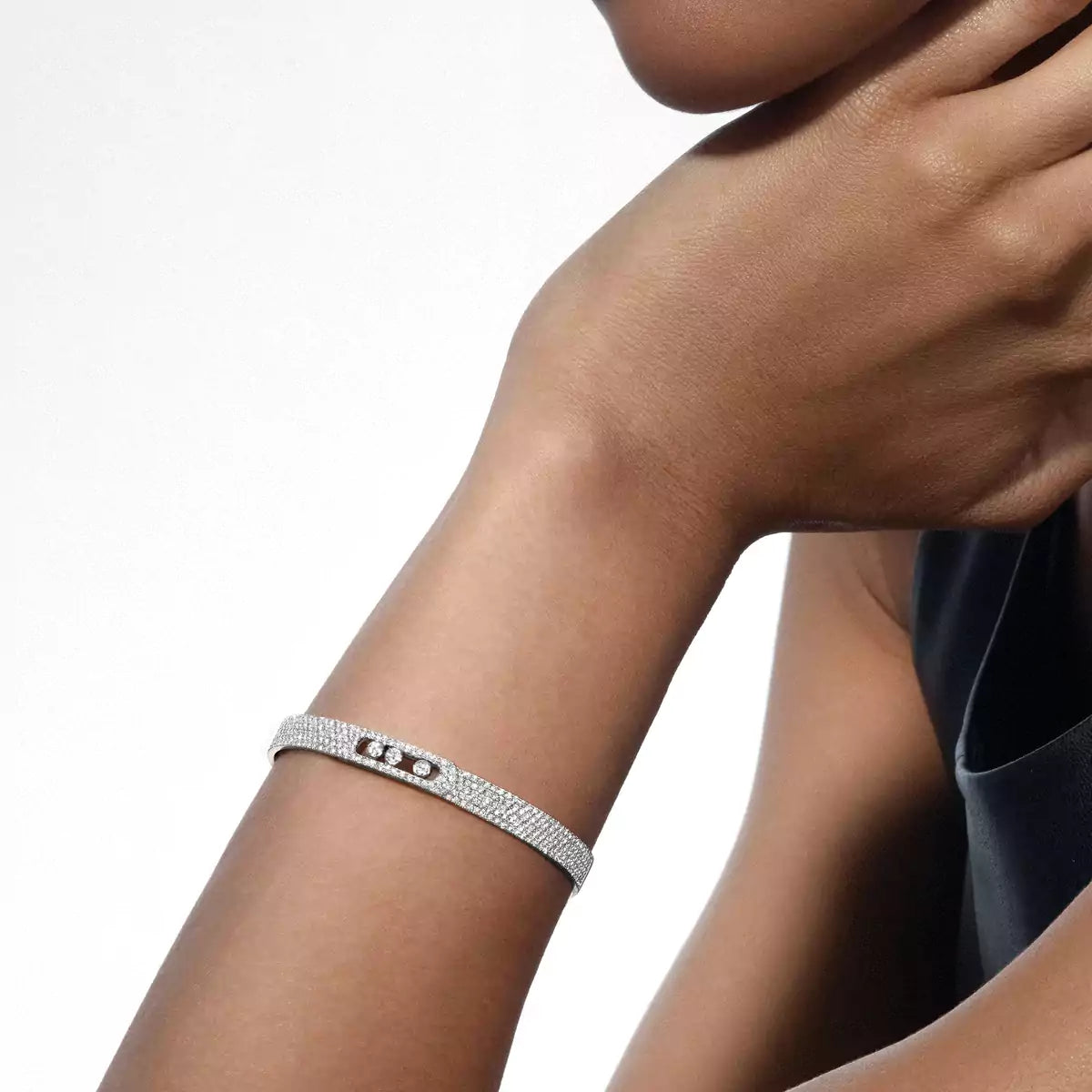 [⭐DORISW]Move Noa Full Pavé Diamond Bangle Bracelet