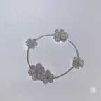 [⭐DORISW] FRIVOLE ARMBAND MIT 5 BLÜTEN, SILBER