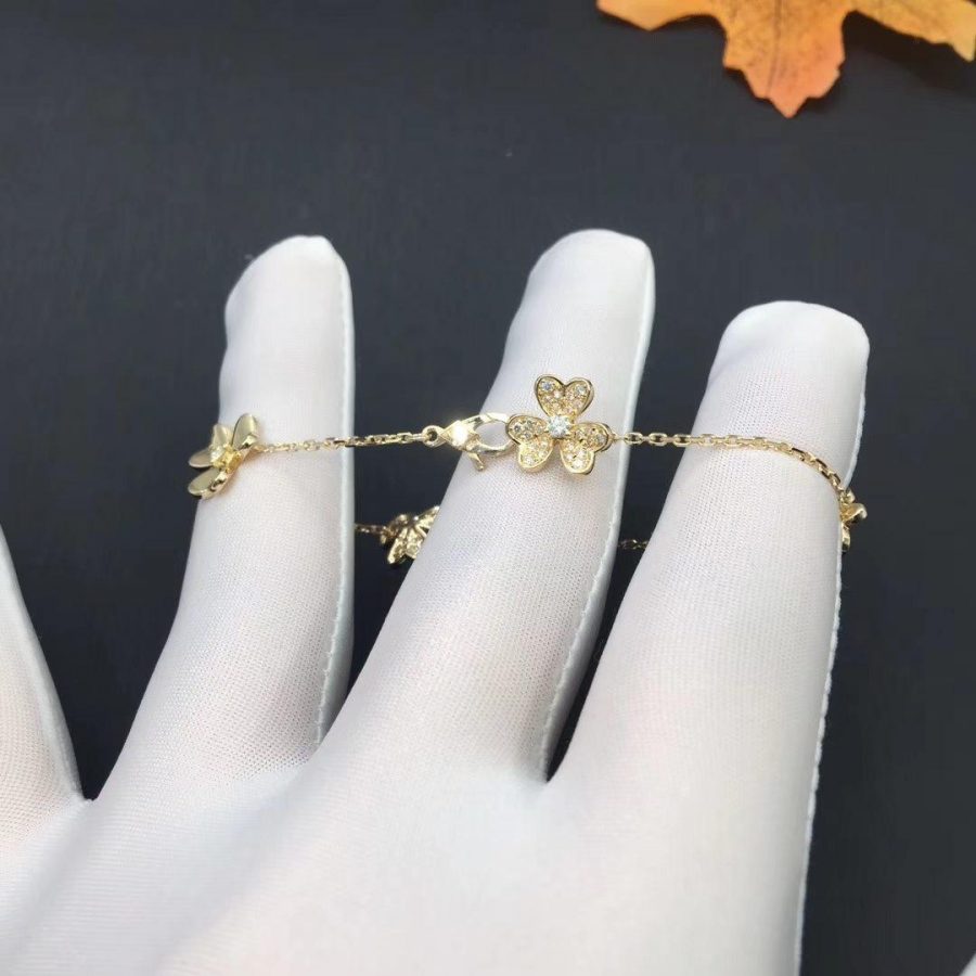 [⭐DORISW] FRIVOLE GOLD-ARMBAND MIT 5 BLÜTEN