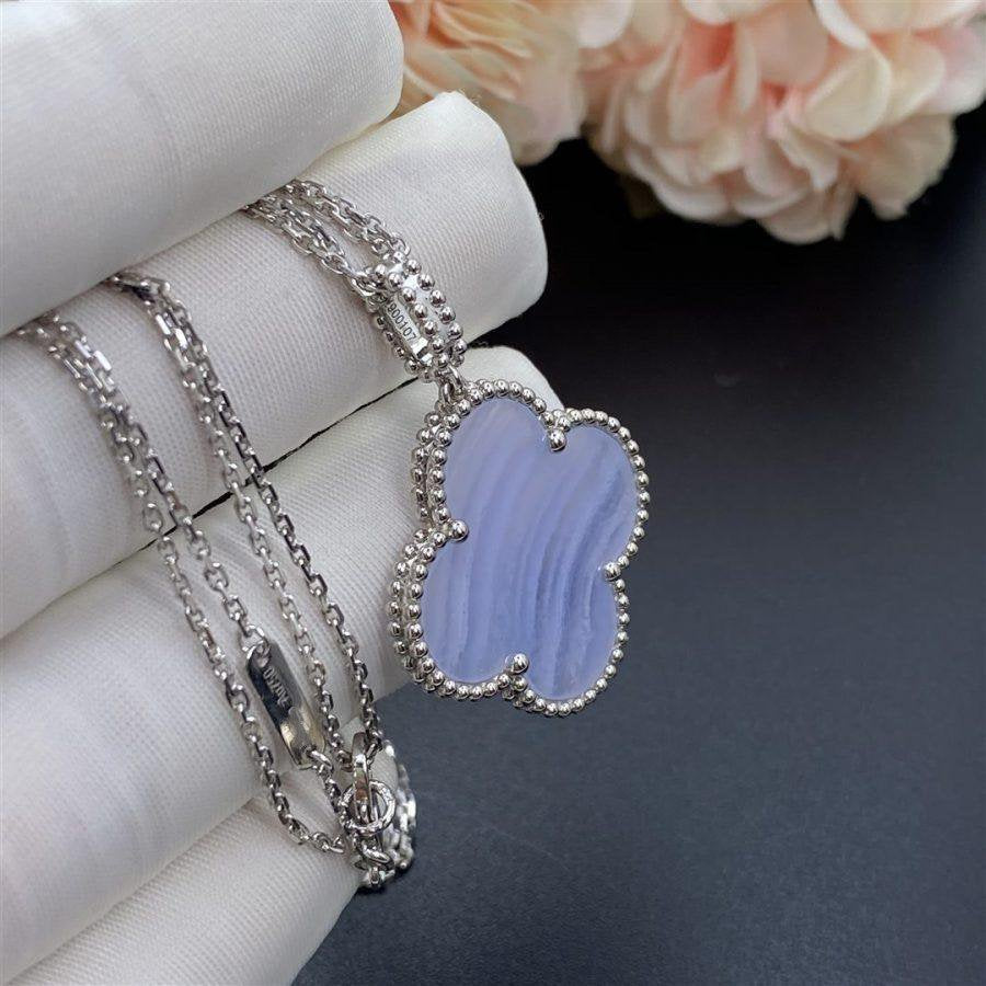 [⭐DORISW] CLOVER SILBER CHALCEDON GROSSE KLEEBLATT-HALSKETTE