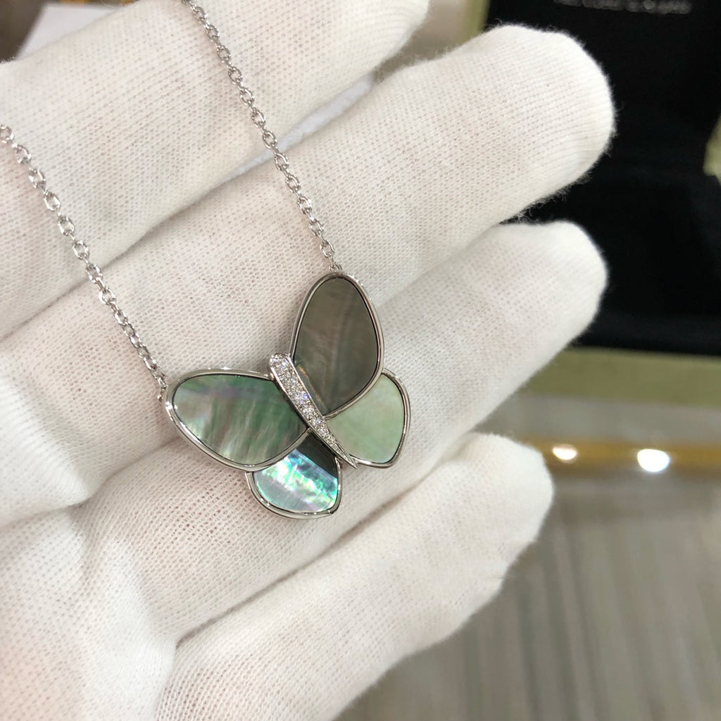 [⭐DORISW] LARGE BUTTERFLY SILVER PENDANT DIAMOND NECKLACE