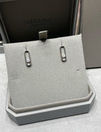 [[⭐DORISW] ] MOVE UNO SMALL 1 DIAMOND EARRINGS