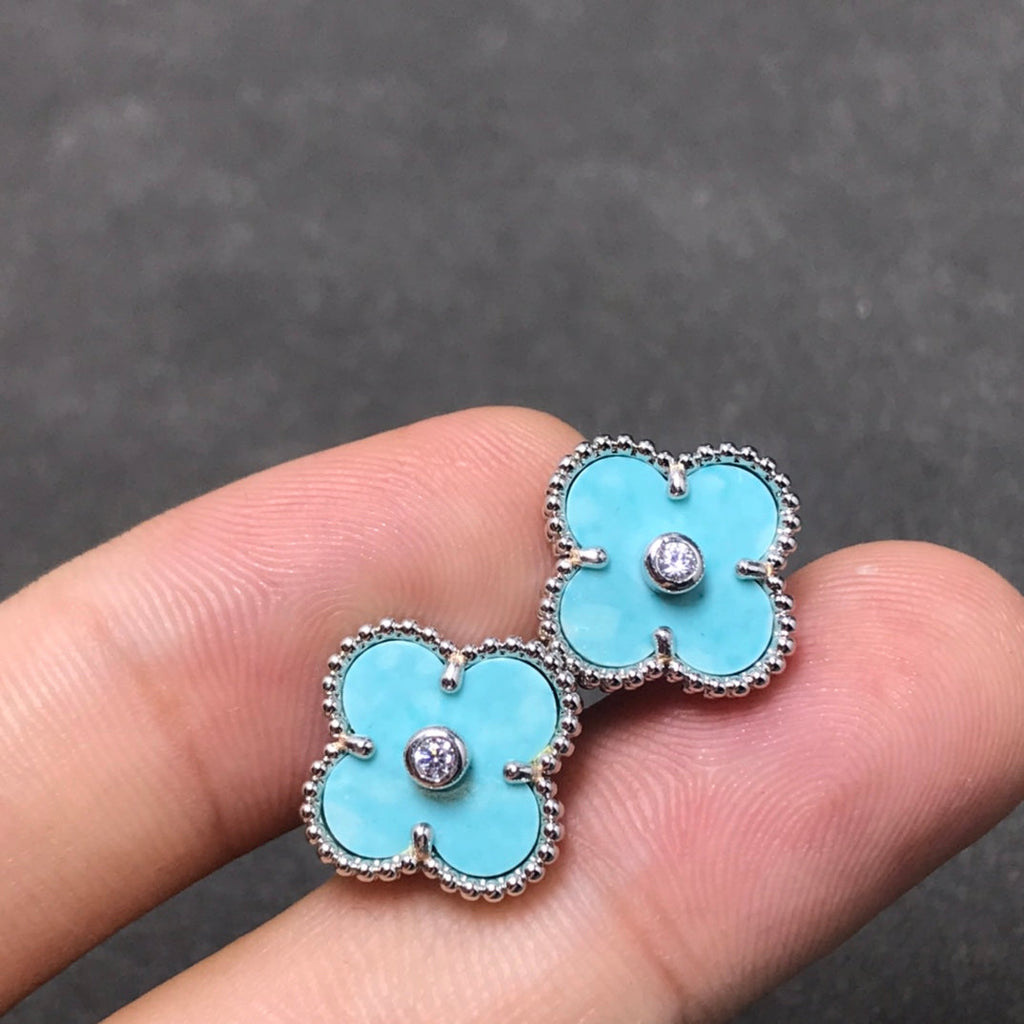 [⭐DORISW] クローバー 1ダイヤモンド ブルースカイ シルバーピアス