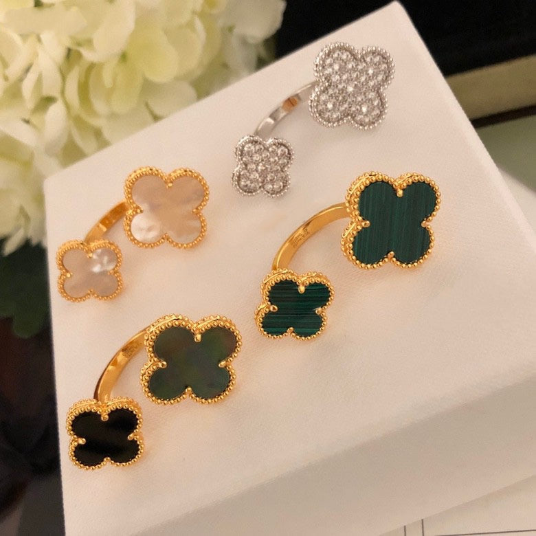 [⭐DORISW] CLOVER BETWEEN THE FINGER RING