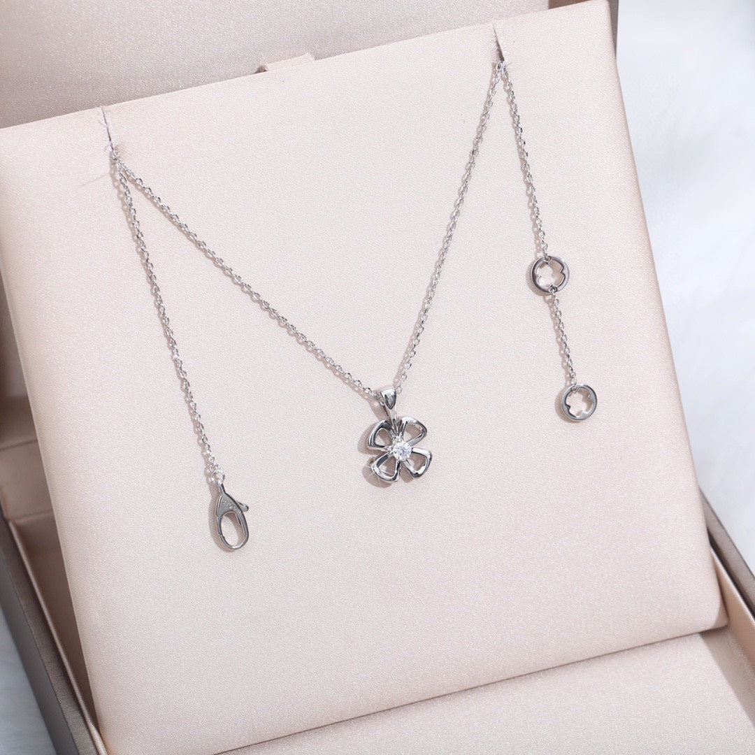 [⭐DORISW]FIOREVER NECKLACE DIAMOND CENTER